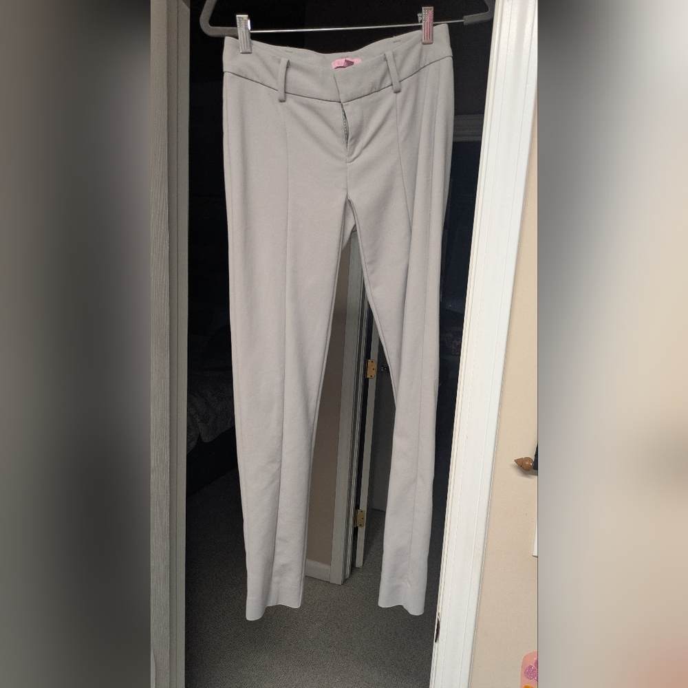 2/$20 Lilly Pulitzer Chantal Stretch Dinner Pant in Palm Beach Grey size 0 - Picture 2 of 4